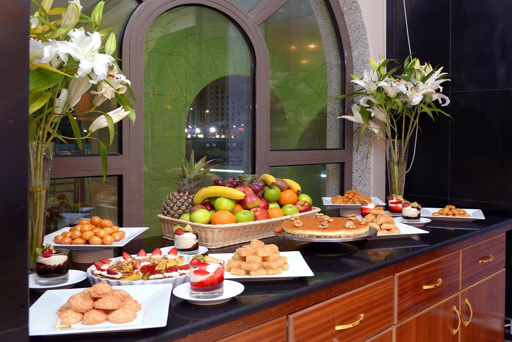 Deyar Al Eiman Hotel Медина Экстерьер фото